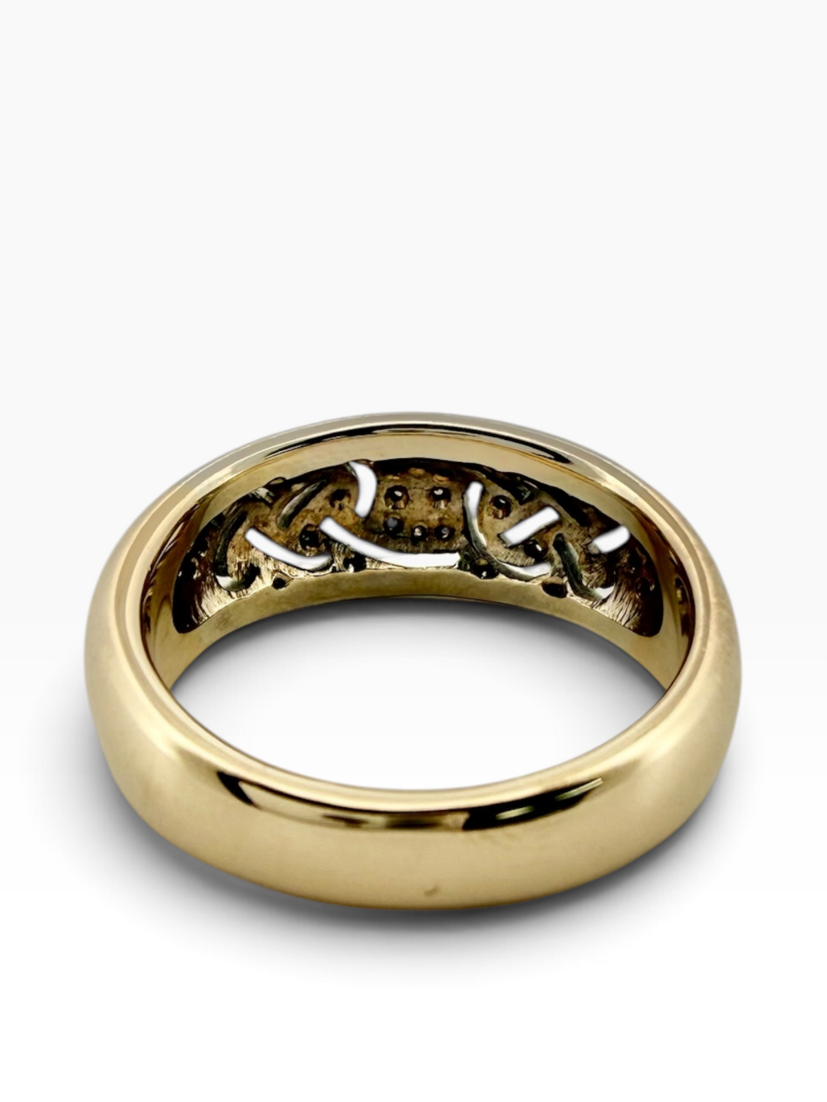 Diamond set dress ring
