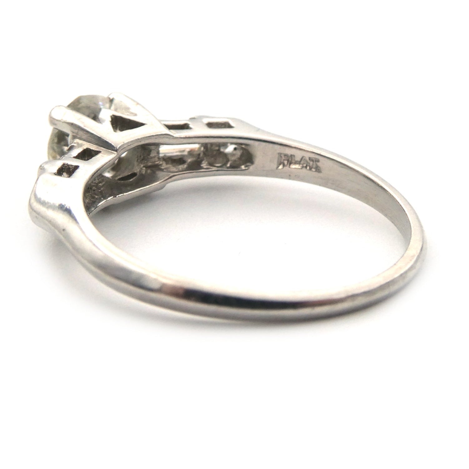 An Art Deco styled solitaire diamond ring