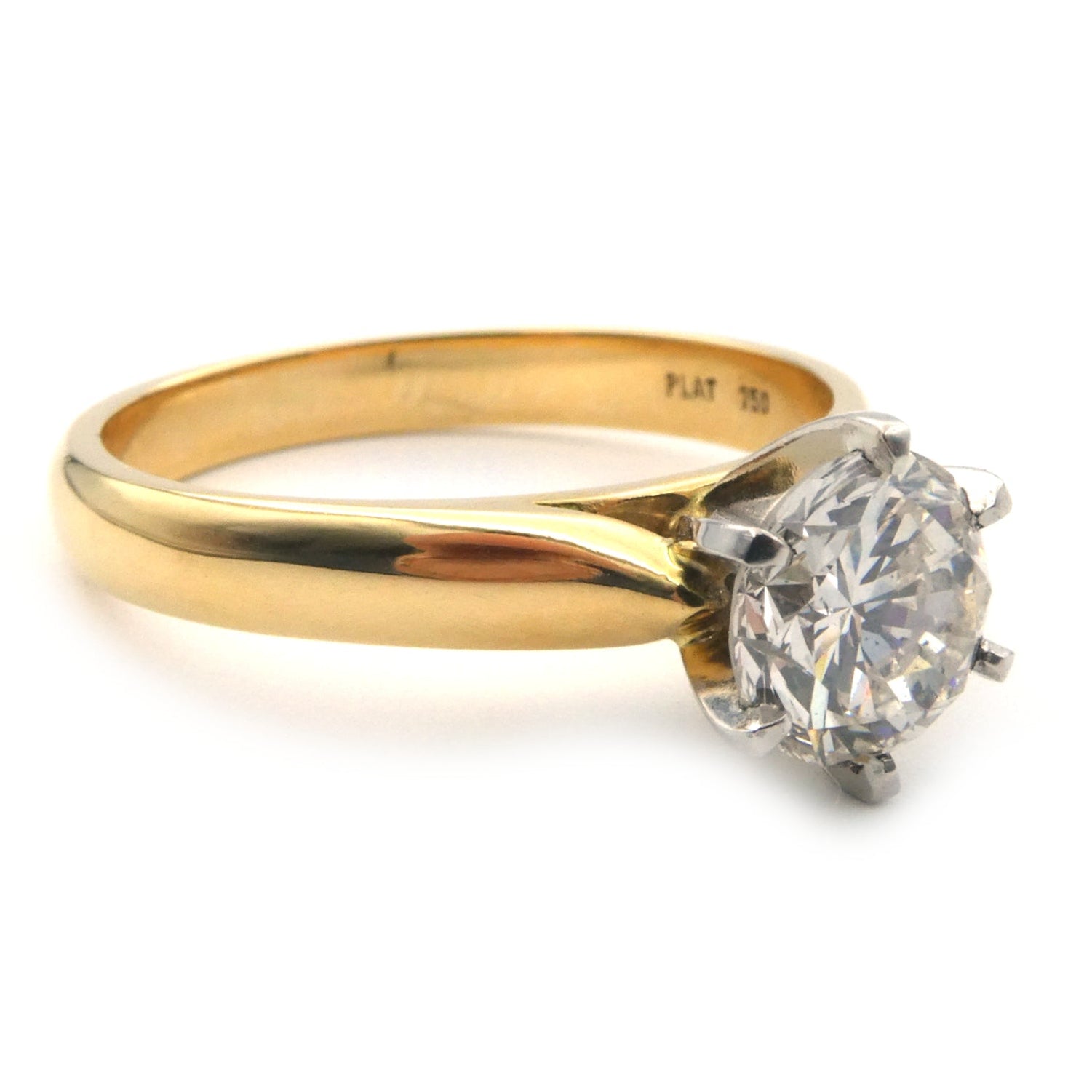 Diamond solitaire ring