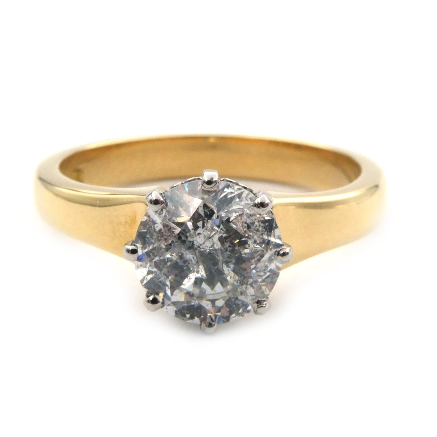Diamond solitaire ring