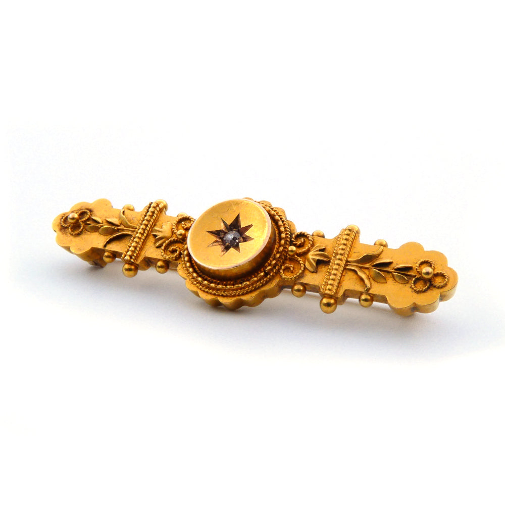 A Victorian era bar brooch