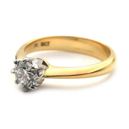 Diamond solitaire ring