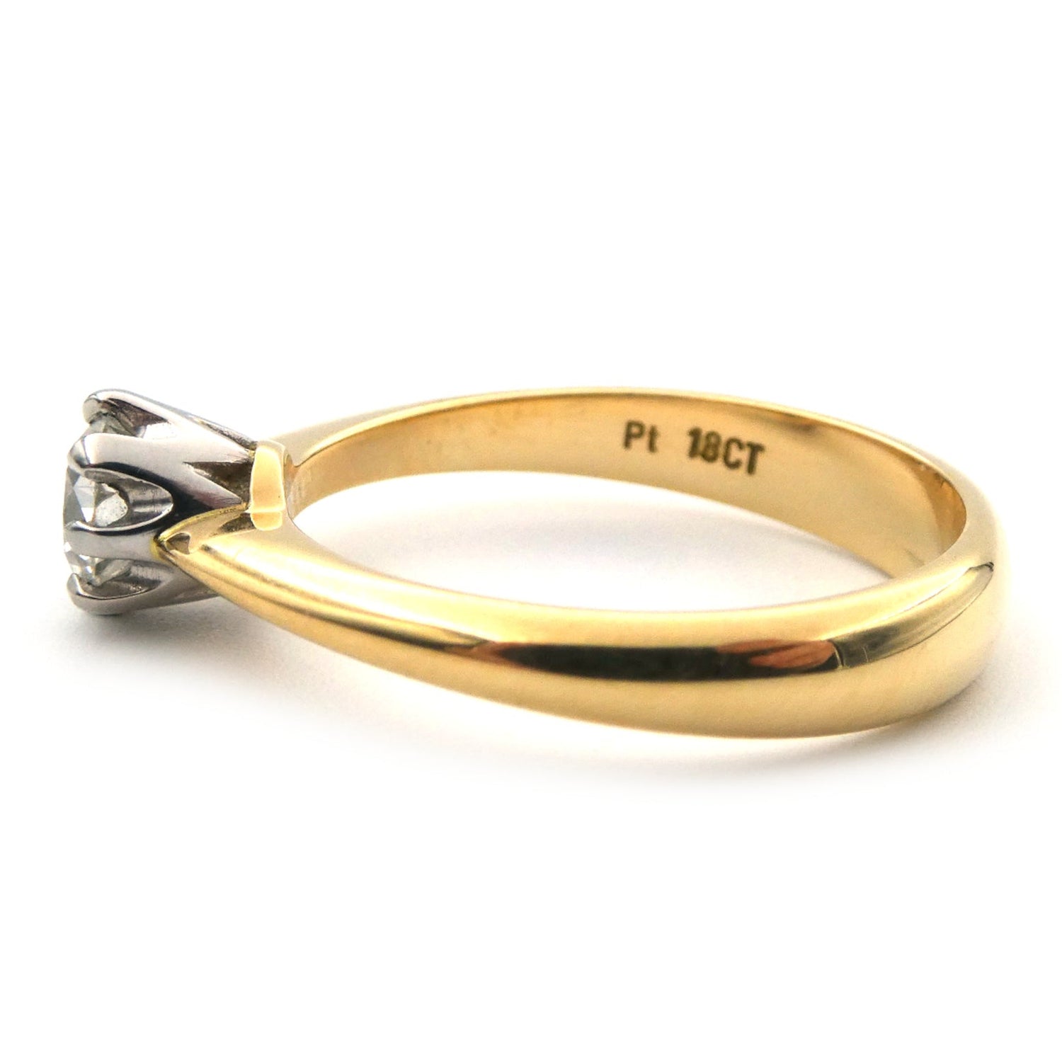 Diamond solitaire ring