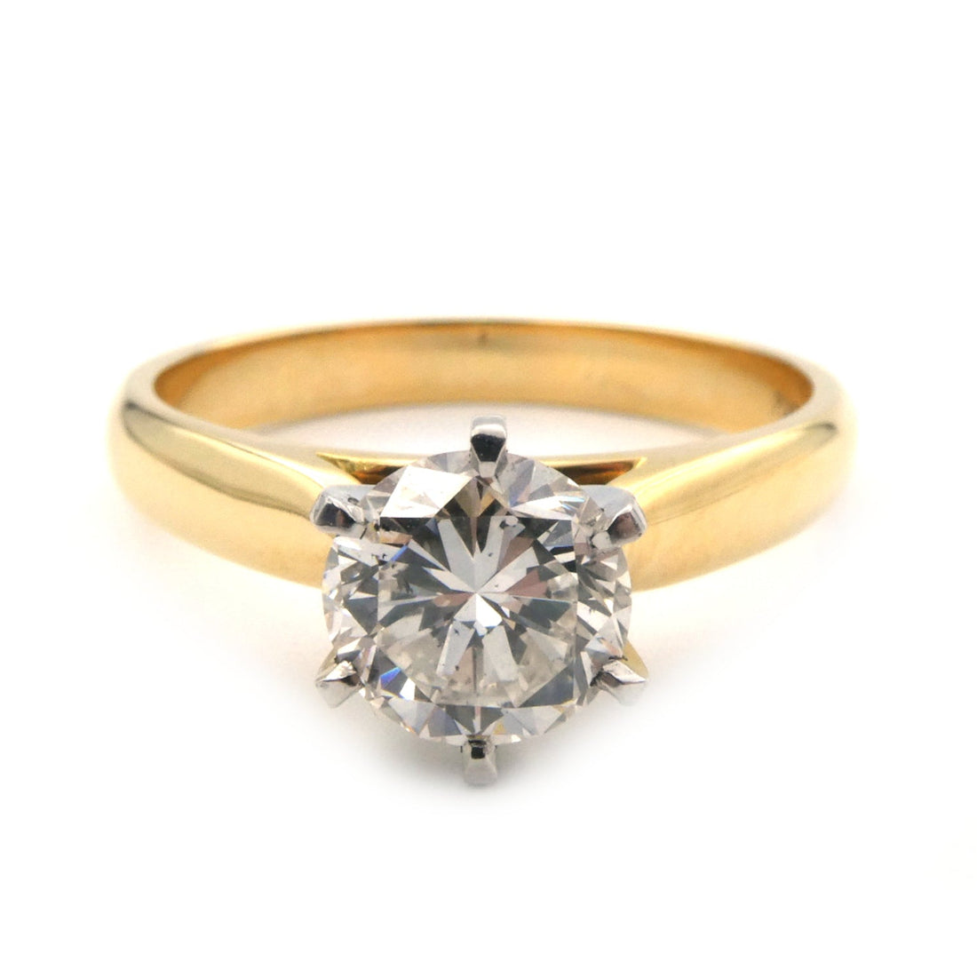 Diamond solitaire ring