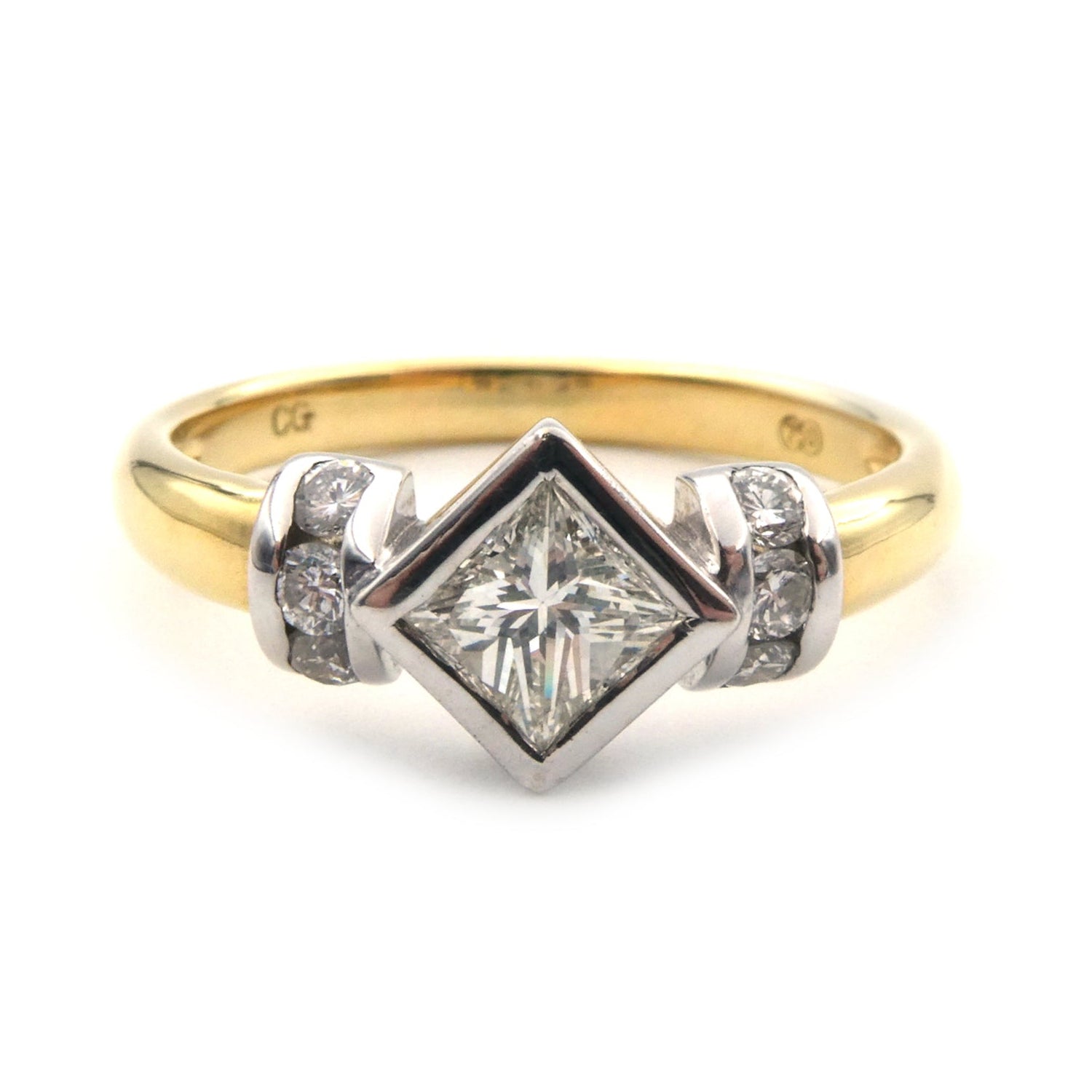 Princess cut diamond solitaire ring
