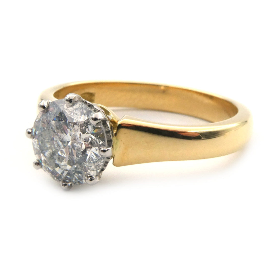 Diamond solitaire ring