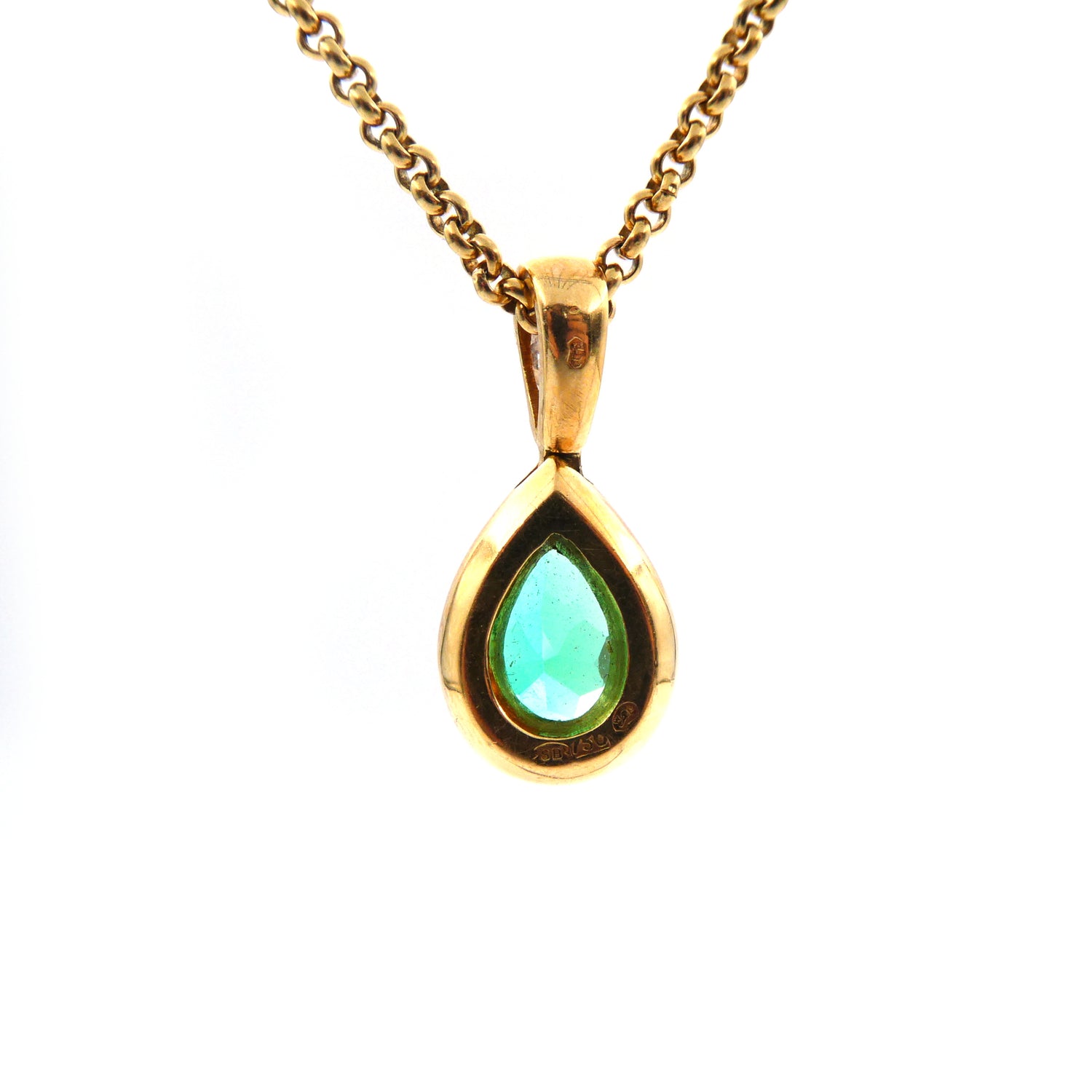 An Emerald and diamond set necklace