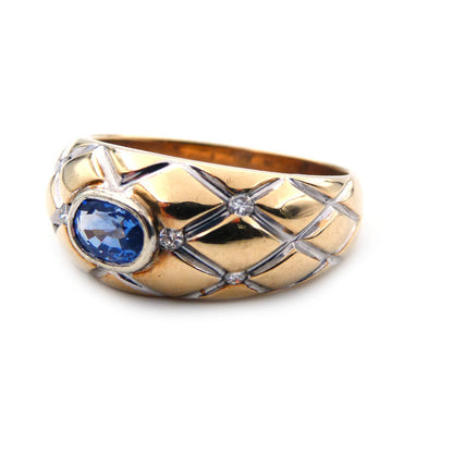 A blue sapphire dress ring