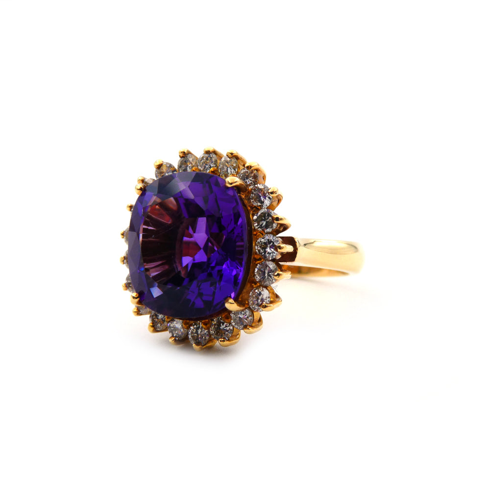 Estate Amethyst &amp; diamond ring
